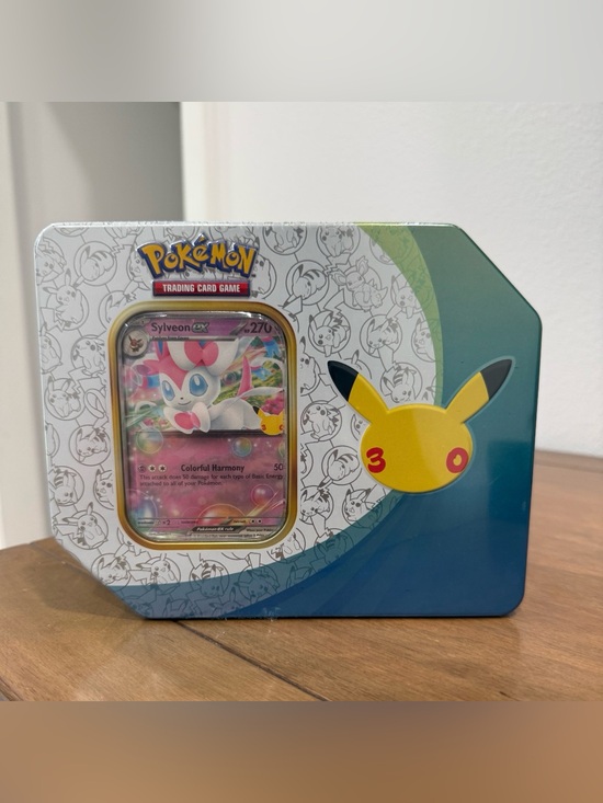 Pokemon Other - Pokemon 30th Anniversary Sylveon-GX Collectible Tin